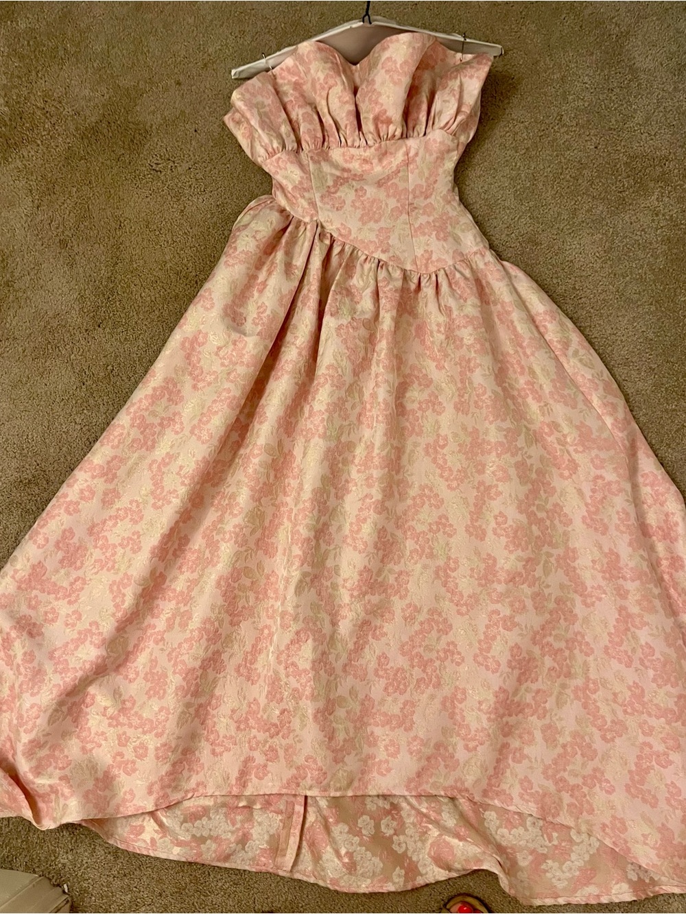 FLORALIE STRAPLESS GOWN IN LIGHT PINK MULTI ELLIATT - Picture 2 of 7